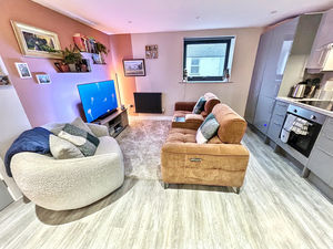 Lounge area- click for photo gallery